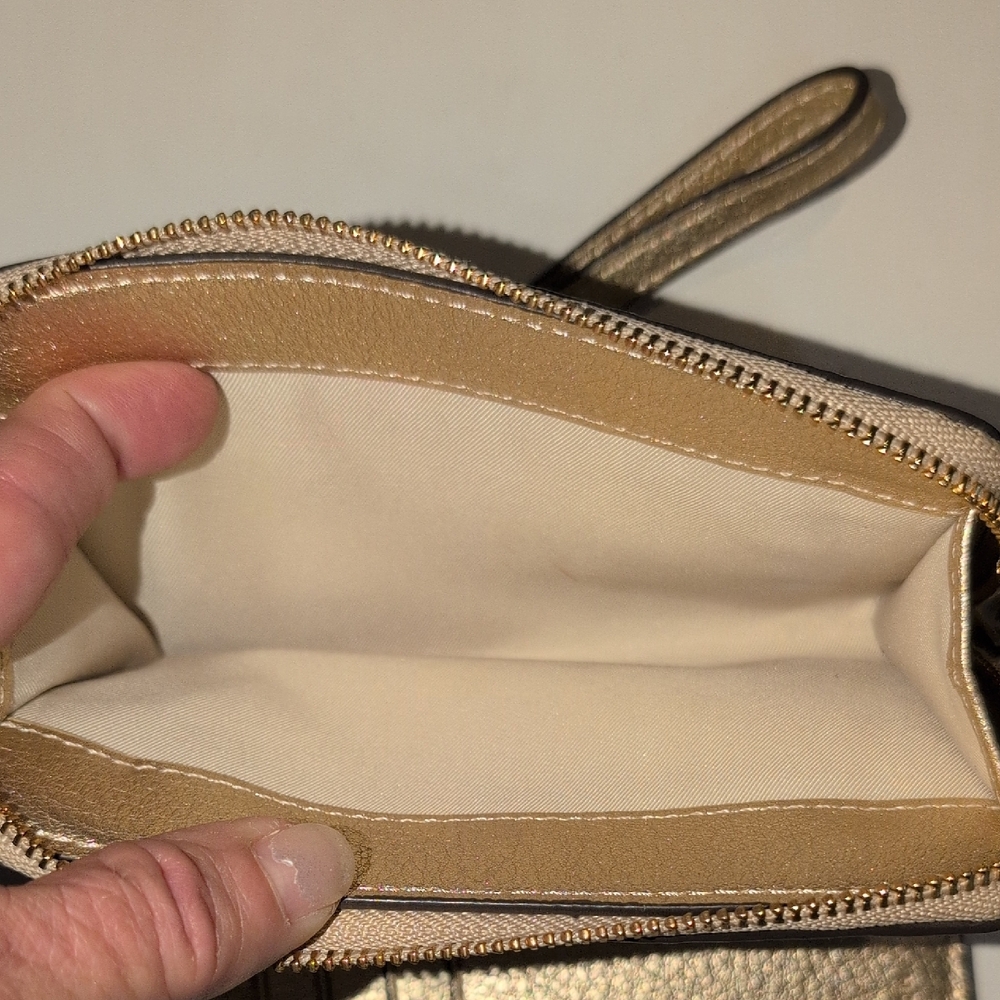 Tory Burch Metallic Gold Wristlet - Picture 7 of 11